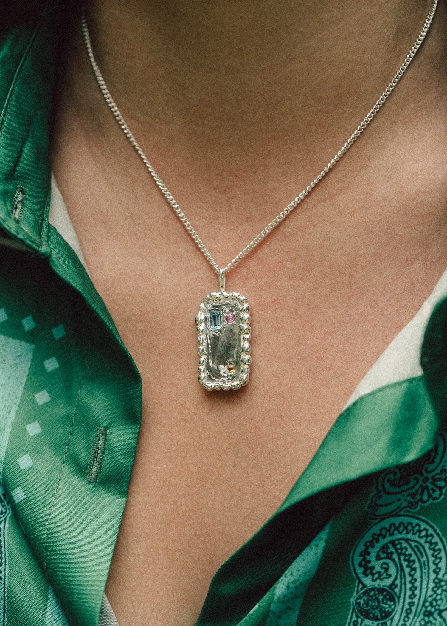 Classic ID tag With Stones